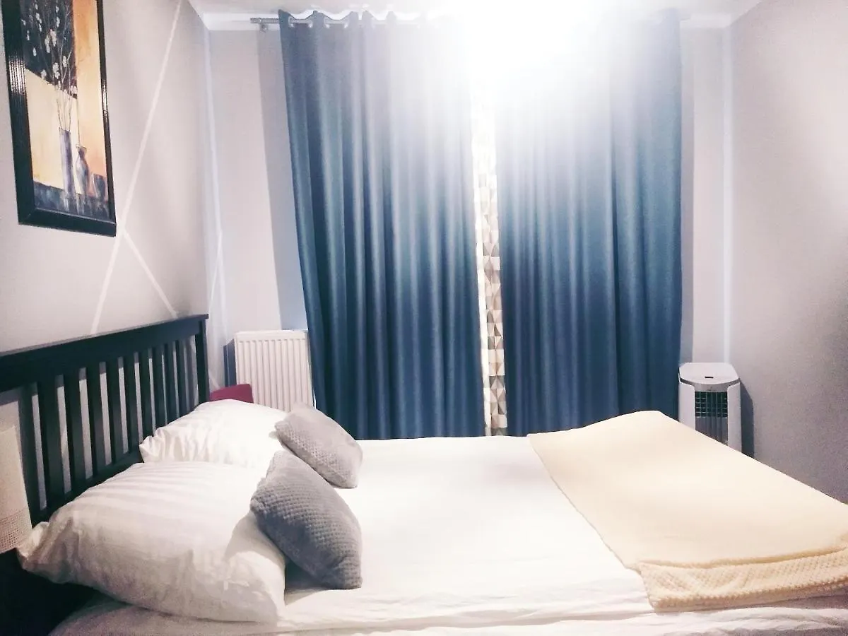Homestay Airport Comfy Guest House Warsaw Poland
