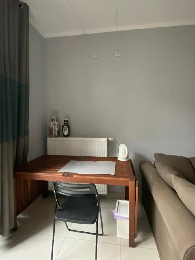 Homestay Airport Comfy Guest House Warsaw