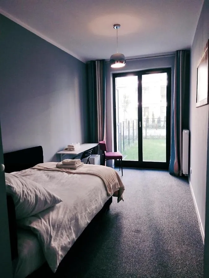 Airport Comfy Guest House Warsaw Homestay